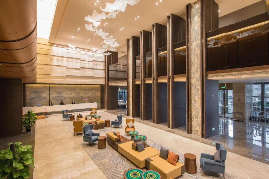 The Qube Hotel Xiangyang Сянъян Экстерьер фото