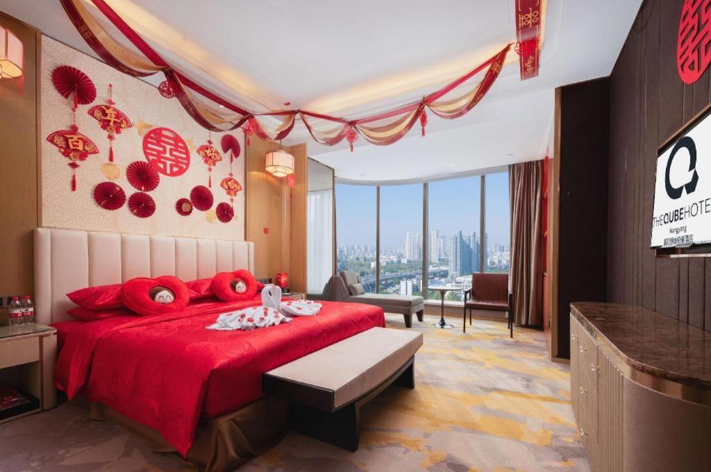 The Qube Hotel Xiangyang Сянъян Экстерьер фото